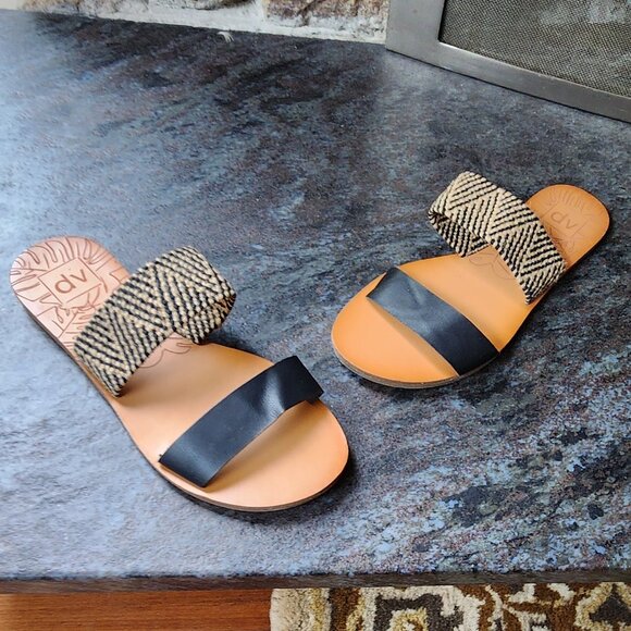 DV by Dolce Vita Daedra Woven Stretch Two Band Slide Sandals Size 9 - Picture 10 of 11